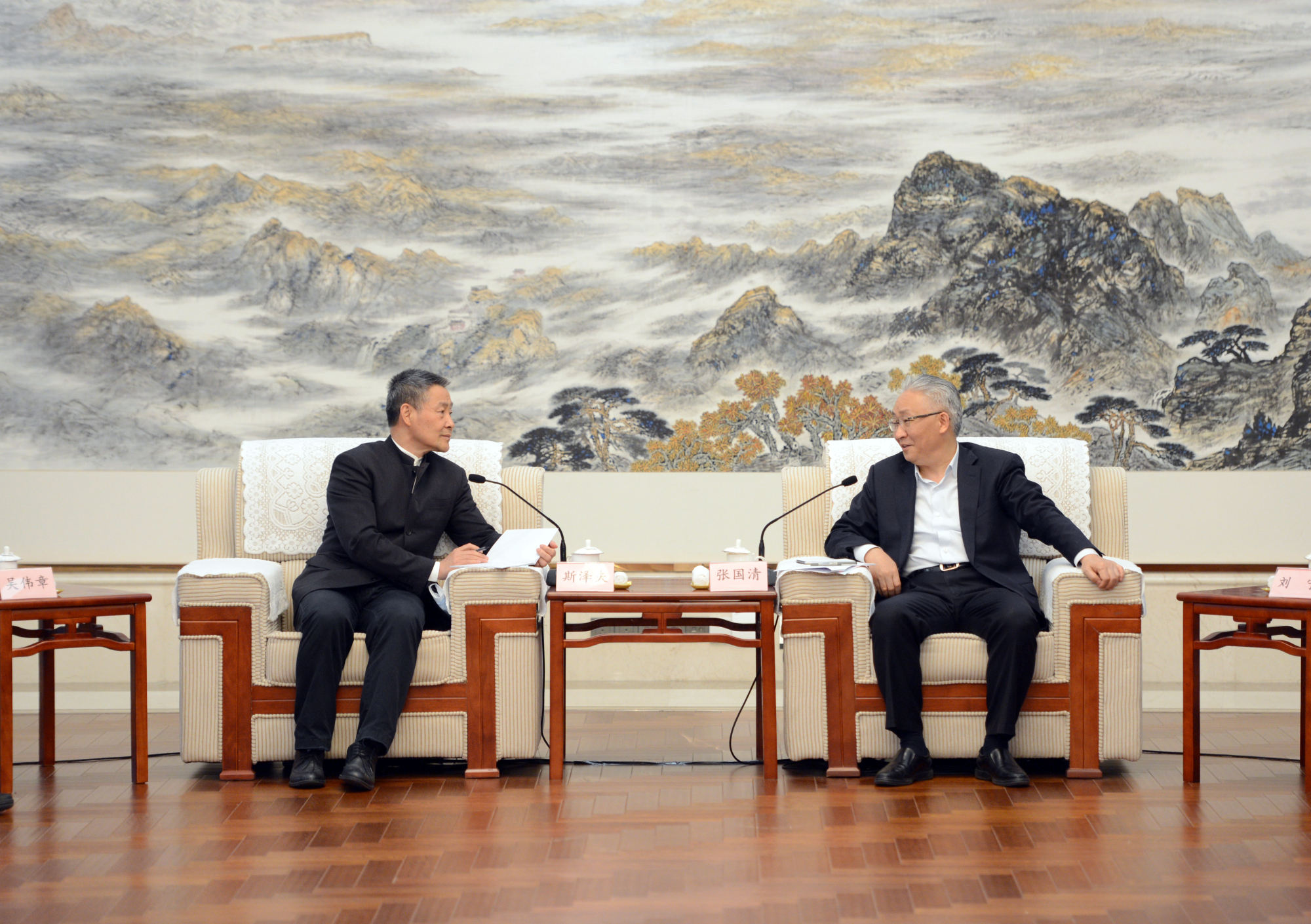 尊龙凯时·(中国集团)人生就是搏!