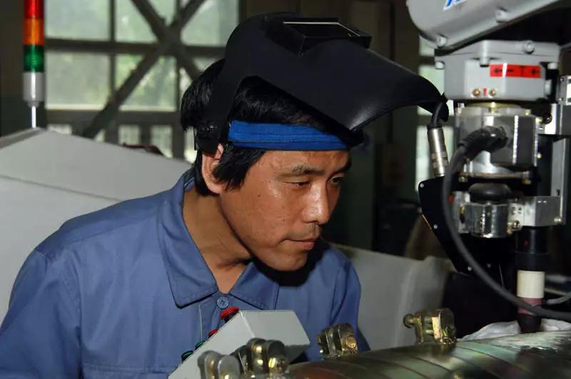 尊龙凯时·(中国集团)人生就是搏!
