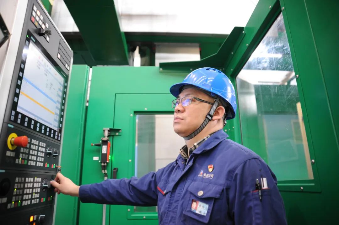 尊龙凯时·(中国集团)人生就是搏!